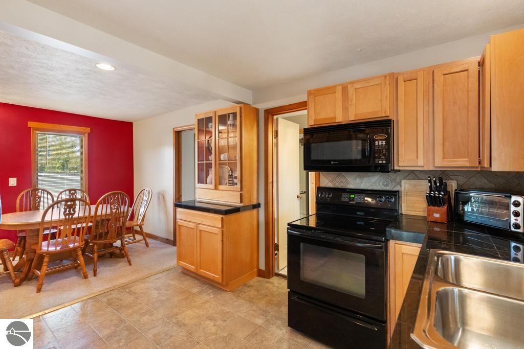 7711 Crystal Beach Road