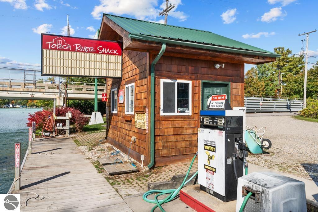 7711 Crystal Beach Road