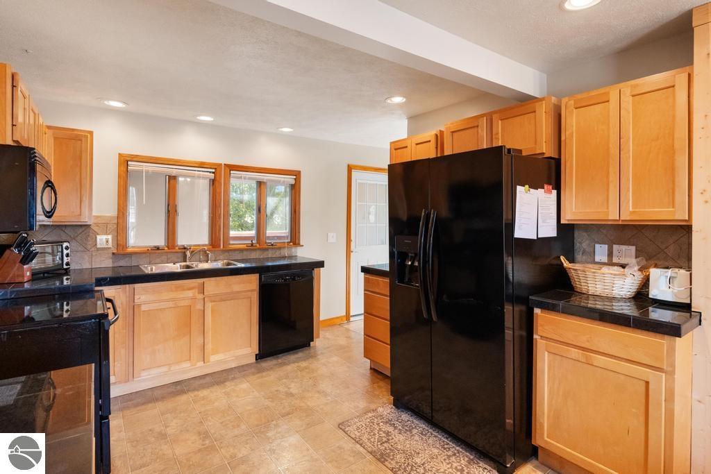 7711 Crystal Beach Road