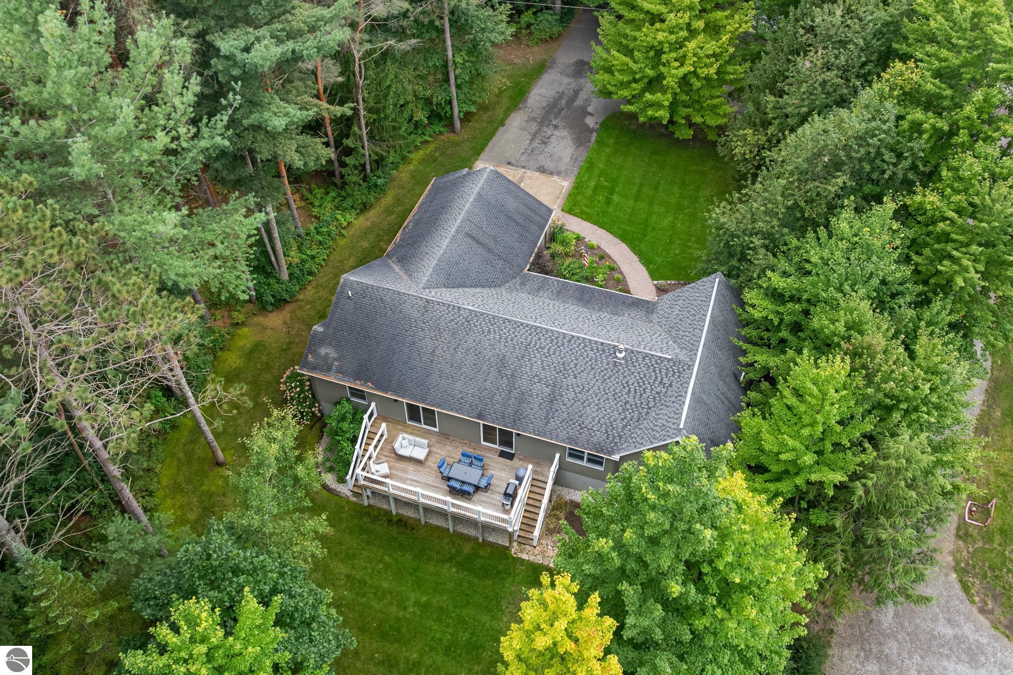 4043 Clam Lake Drive