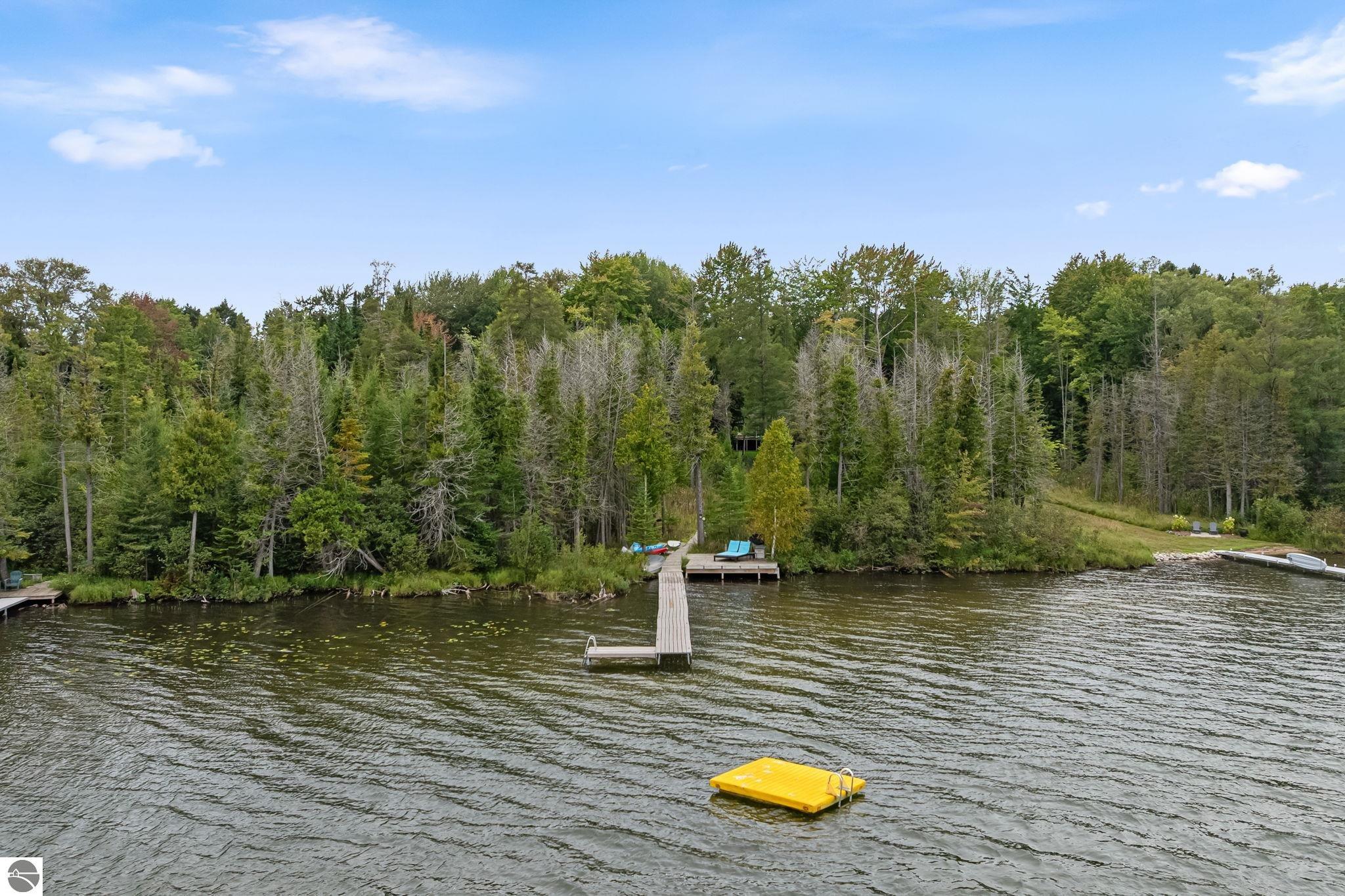 4043 Clam Lake Drive