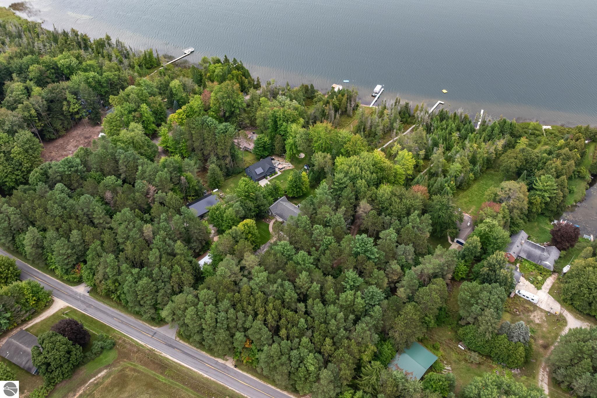 4043 Clam Lake Drive