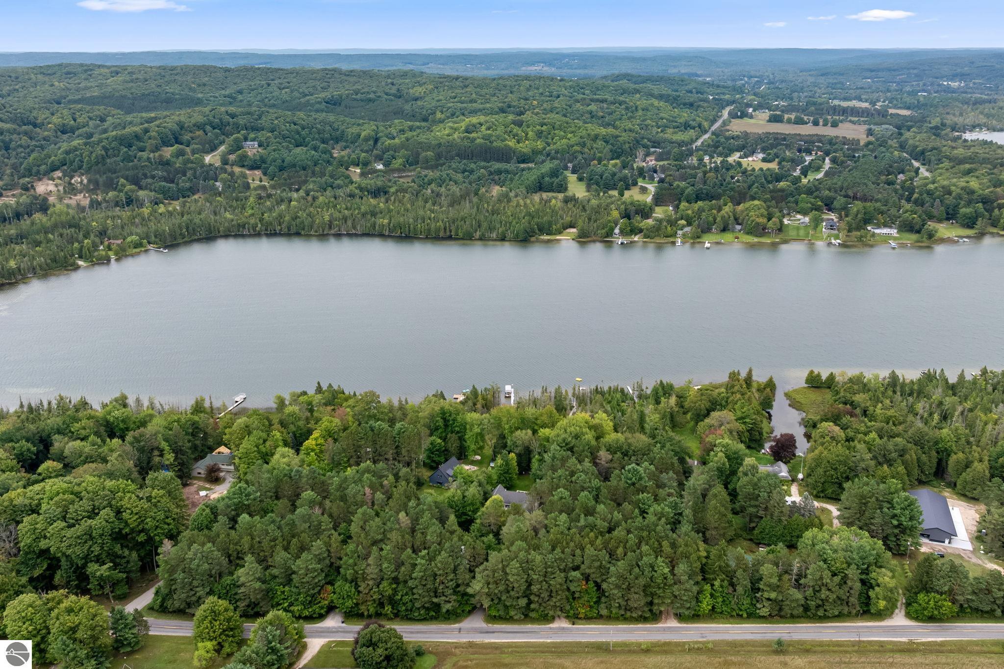 4043 Clam Lake Drive