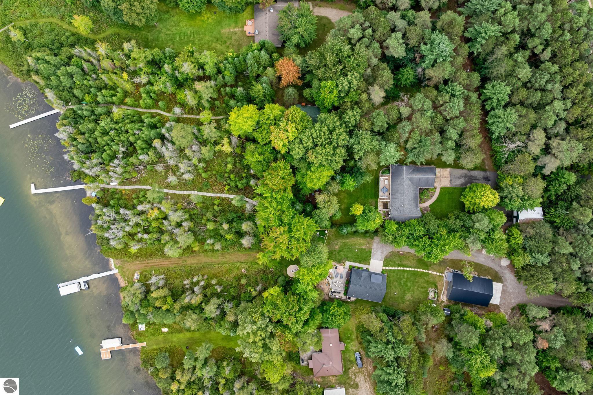 4043 Clam Lake Drive