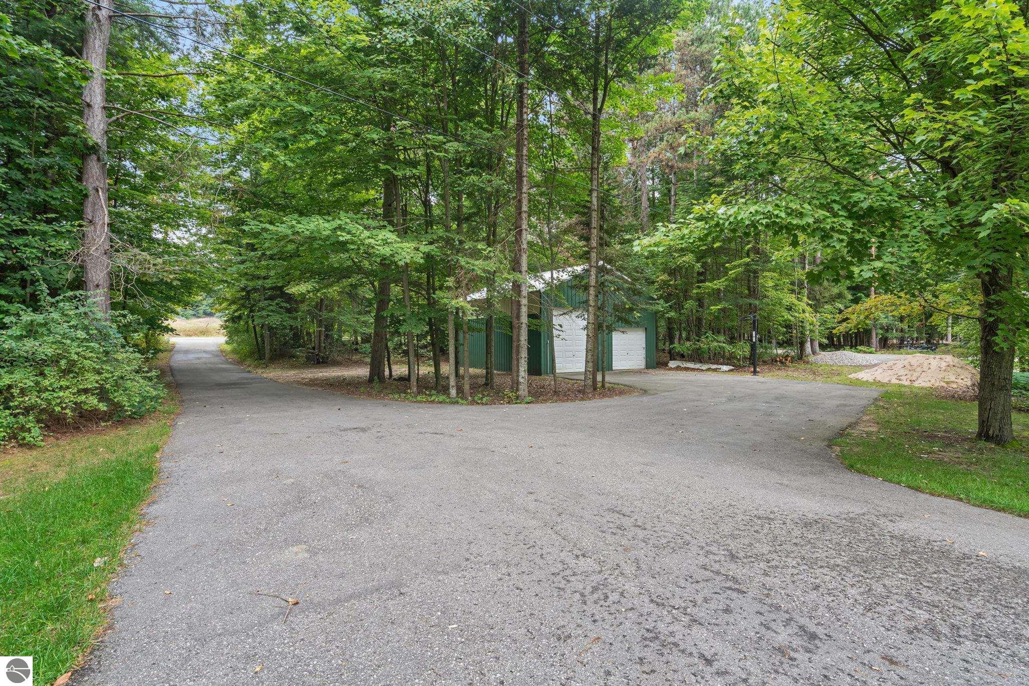 4043 Clam Lake Drive