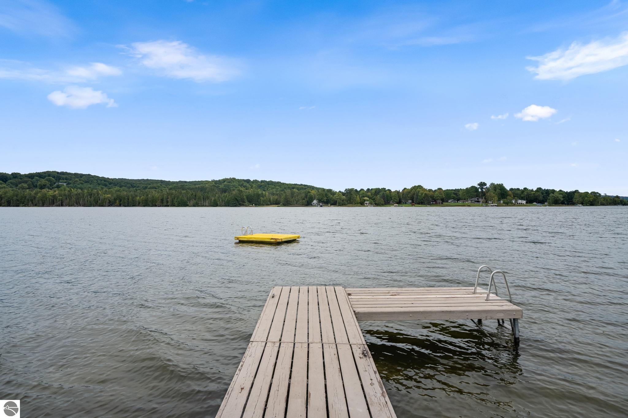 4043 Clam Lake Drive