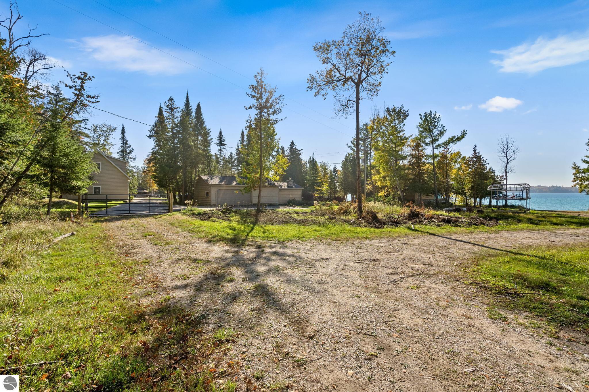 13029 Johnson Lane