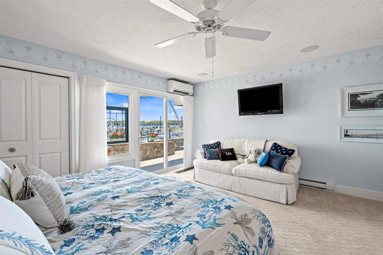 526 E Bay Street Unit: 11