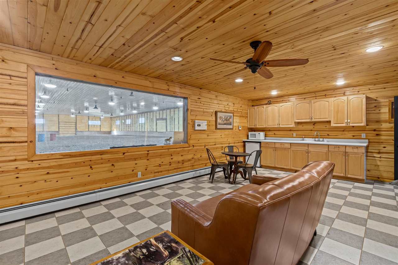 130 S Peninsula Road