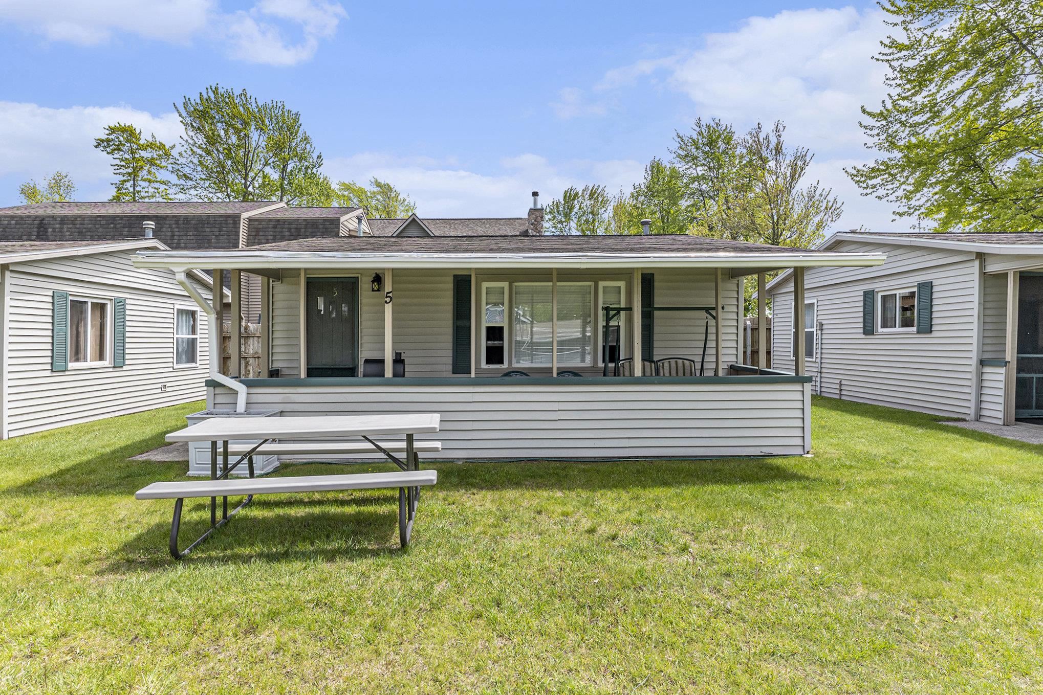 10913 E Houghton Lake Drive