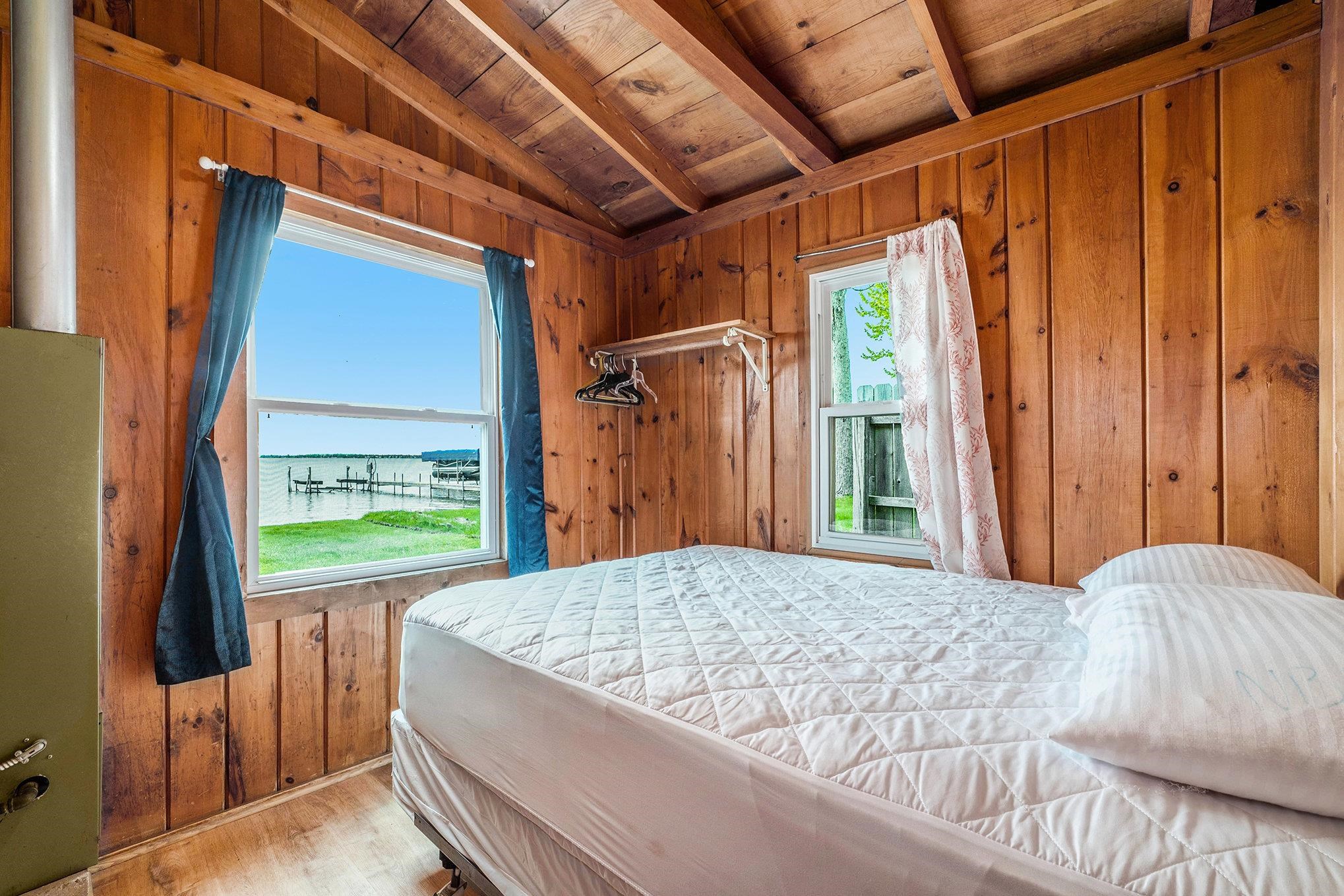 10913 E Houghton Lake Drive