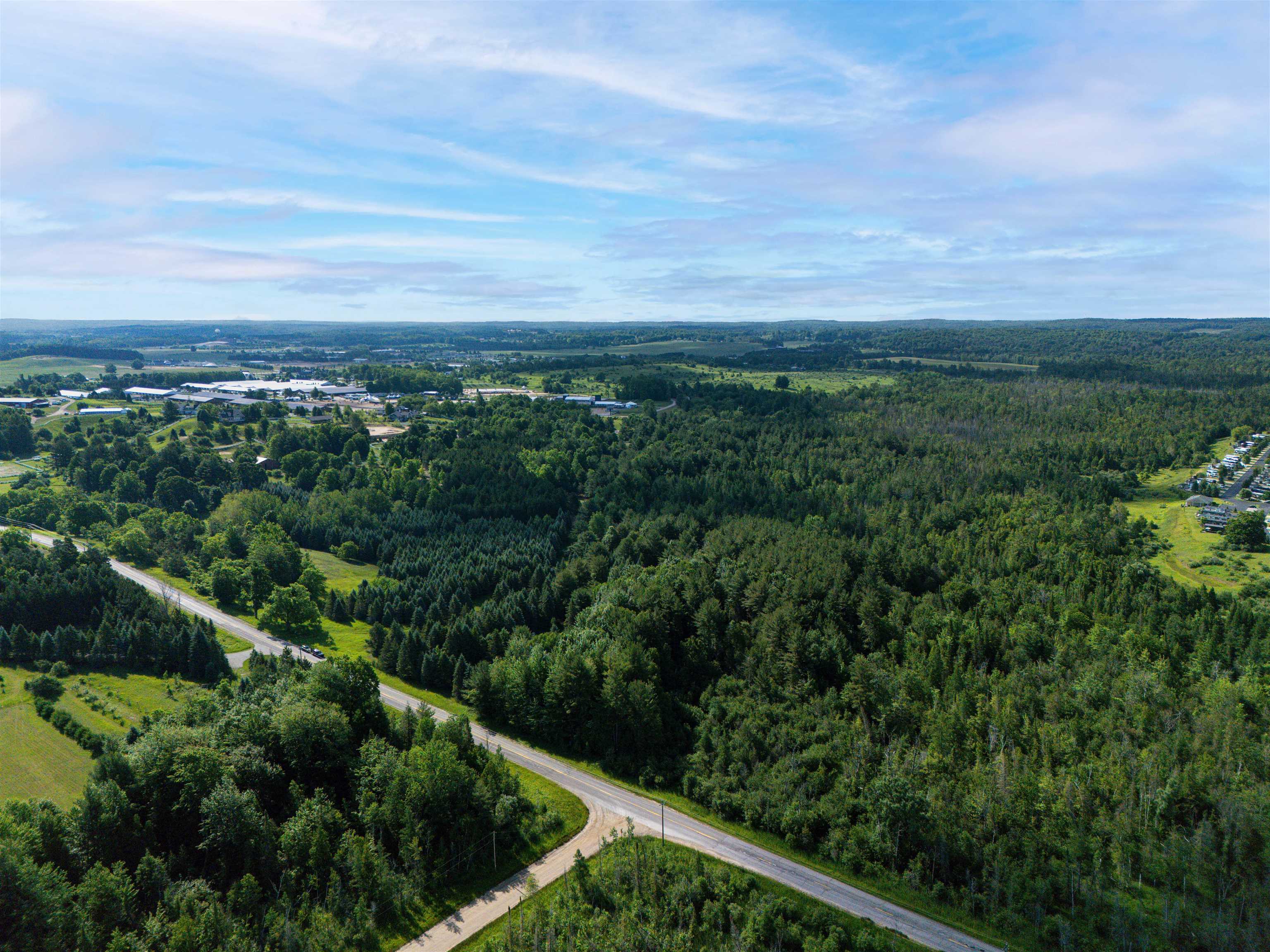 VL 000 Brackett Road