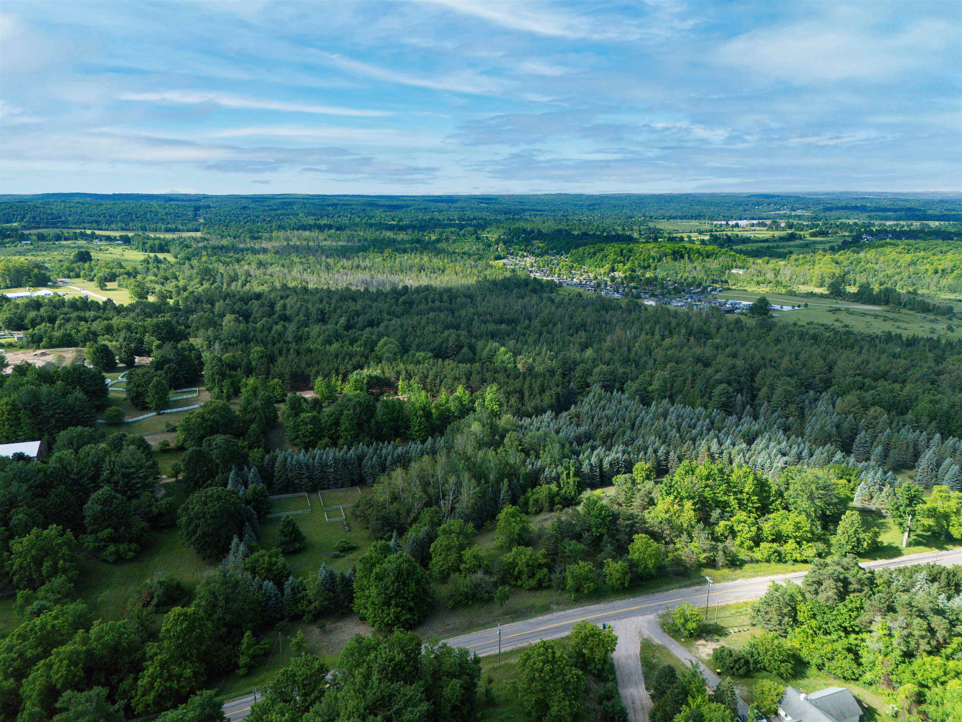 VL 000 Brackett Road