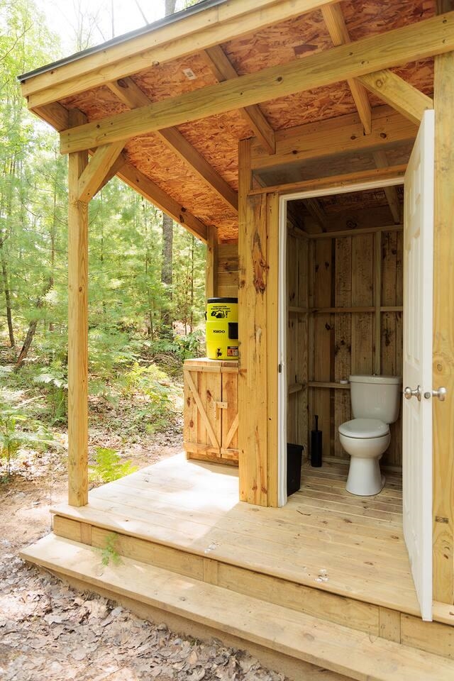 9289 E Eight Mile Road