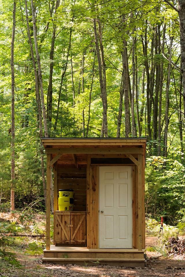 9289 E Eight Mile Road