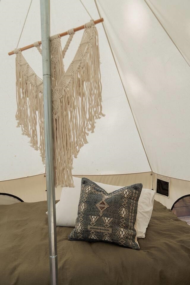 9289 E Eight Mile Road