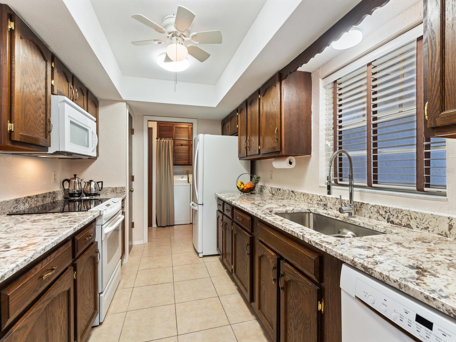 4419 MEADOW CREEK CIR