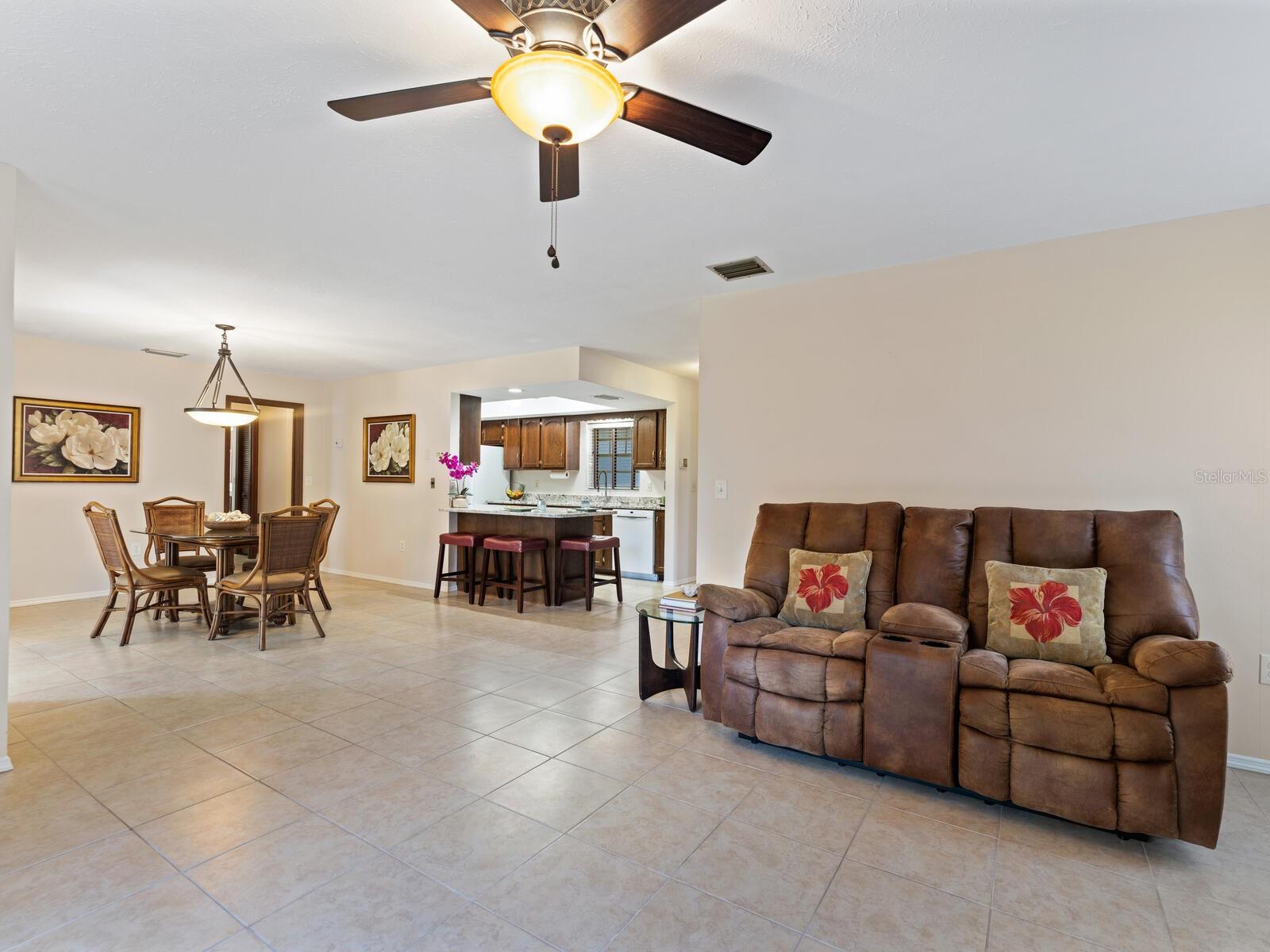 4419 MEADOW CREEK CIR