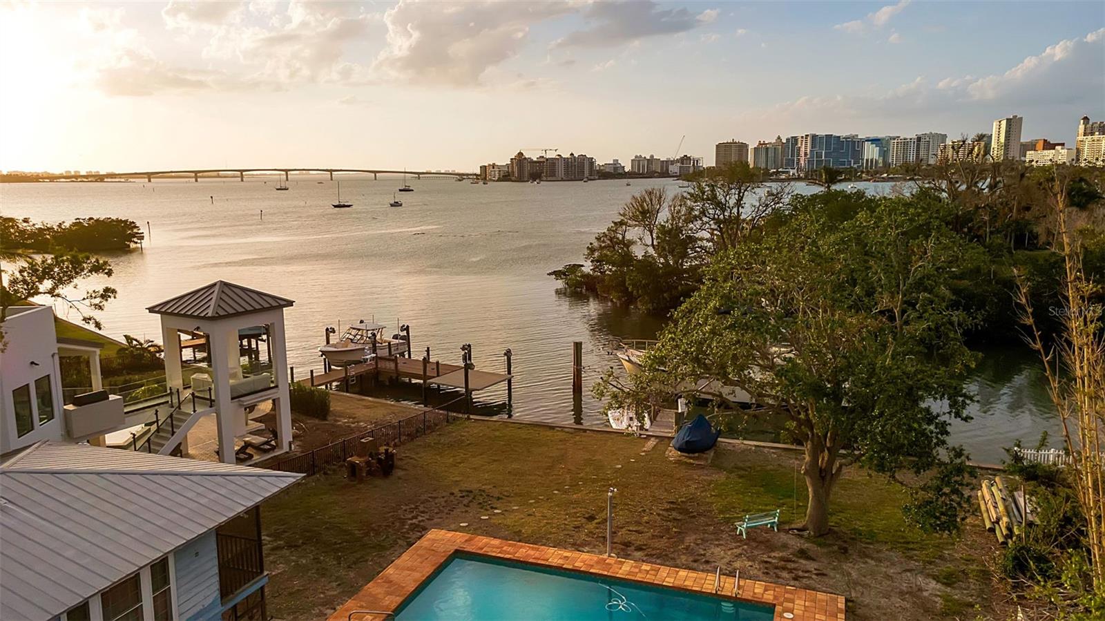 1479 BAY POINT DR