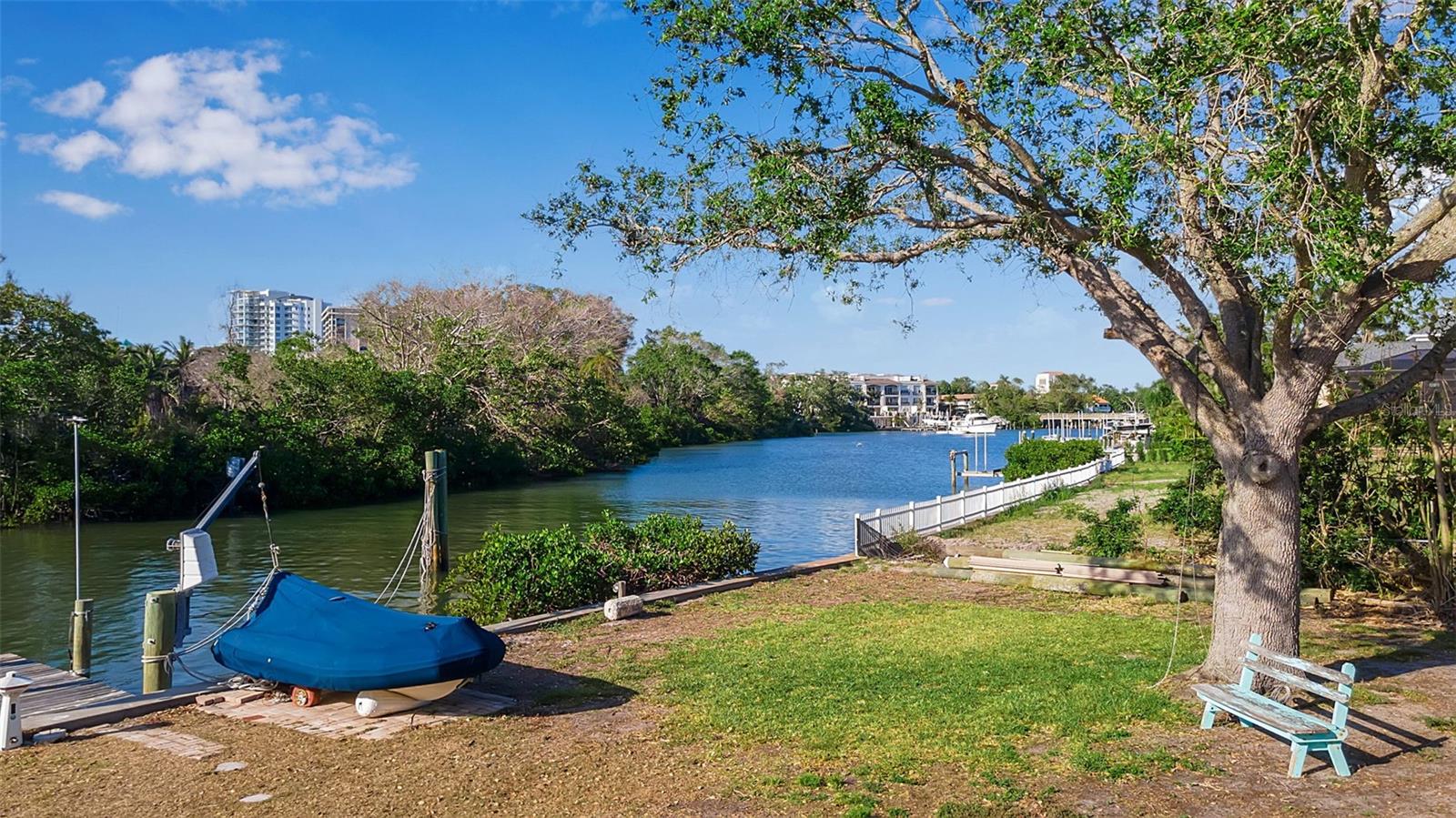 1479 BAY POINT DR