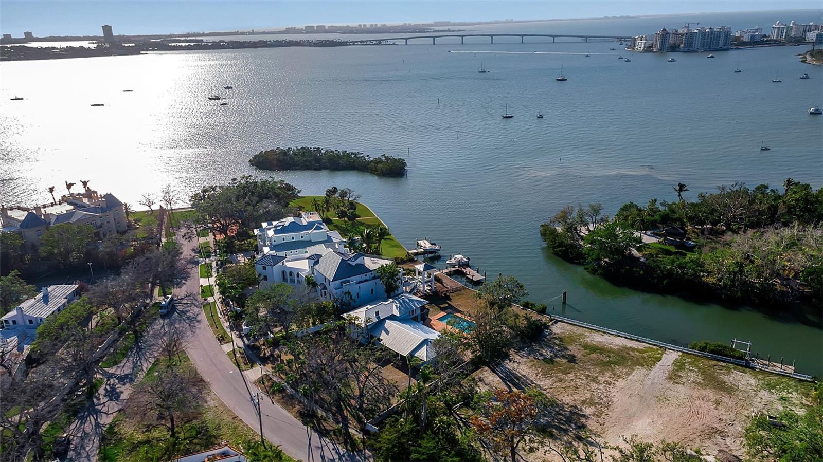 1479 BAY POINT DR