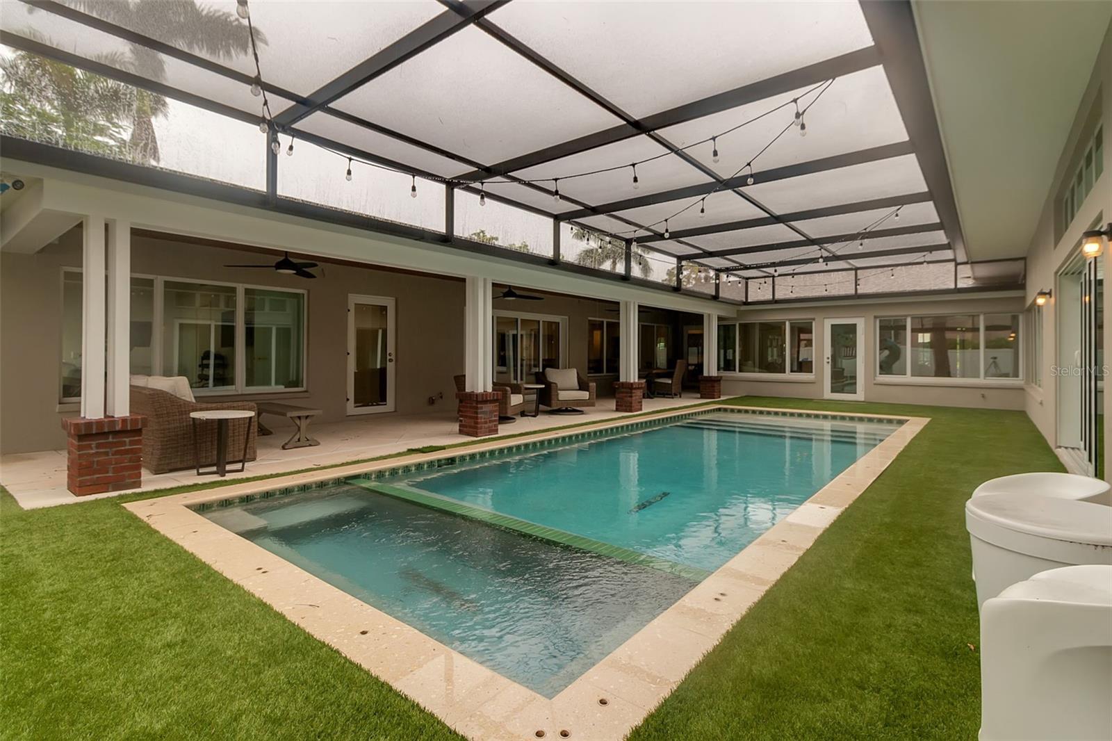 1838 ALTA VISTA ST