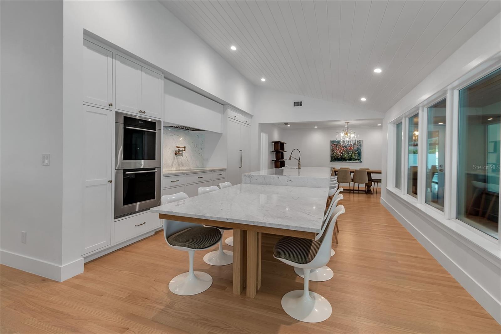 1838 ALTA VISTA ST