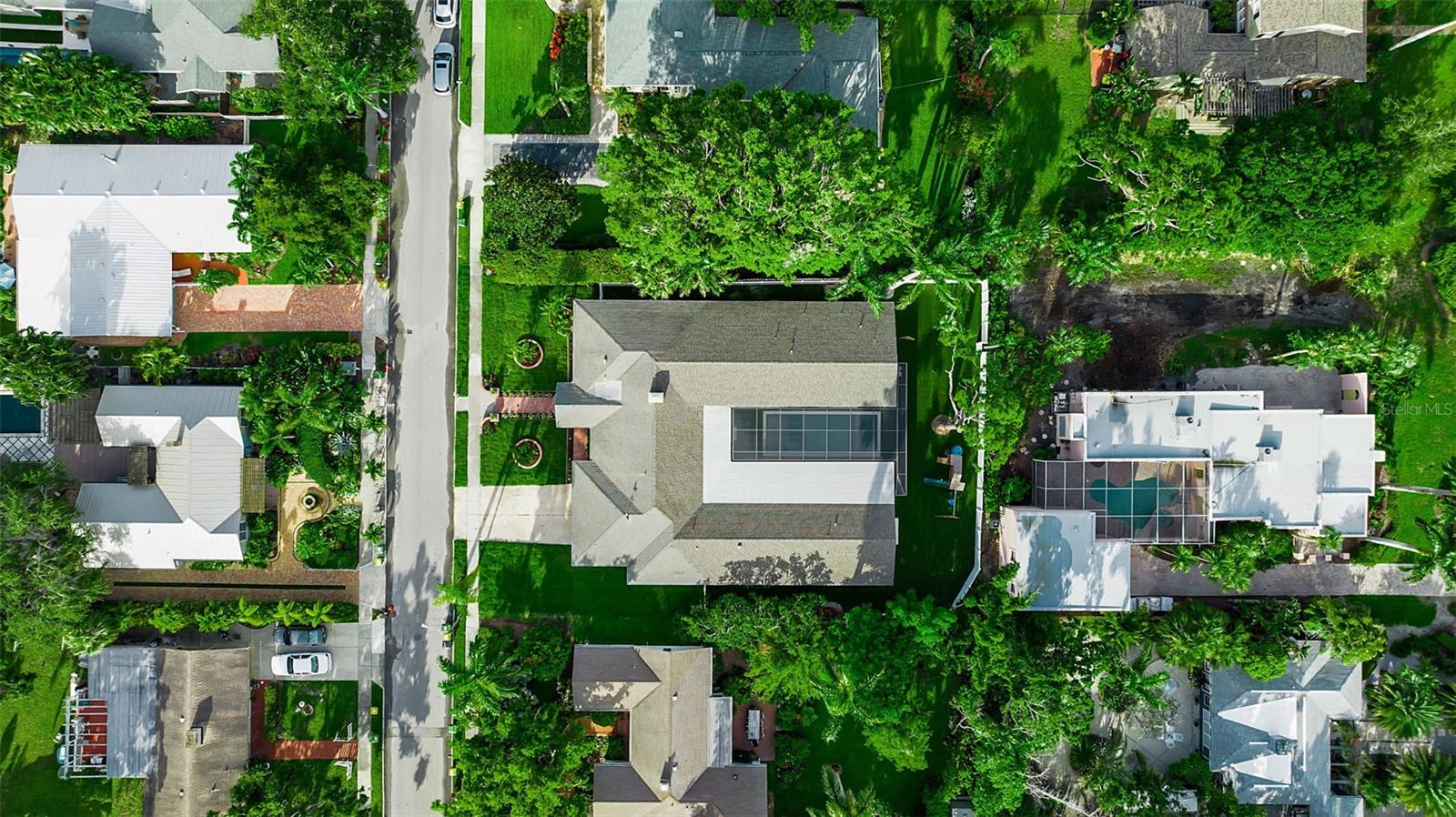 1838 ALTA VISTA ST