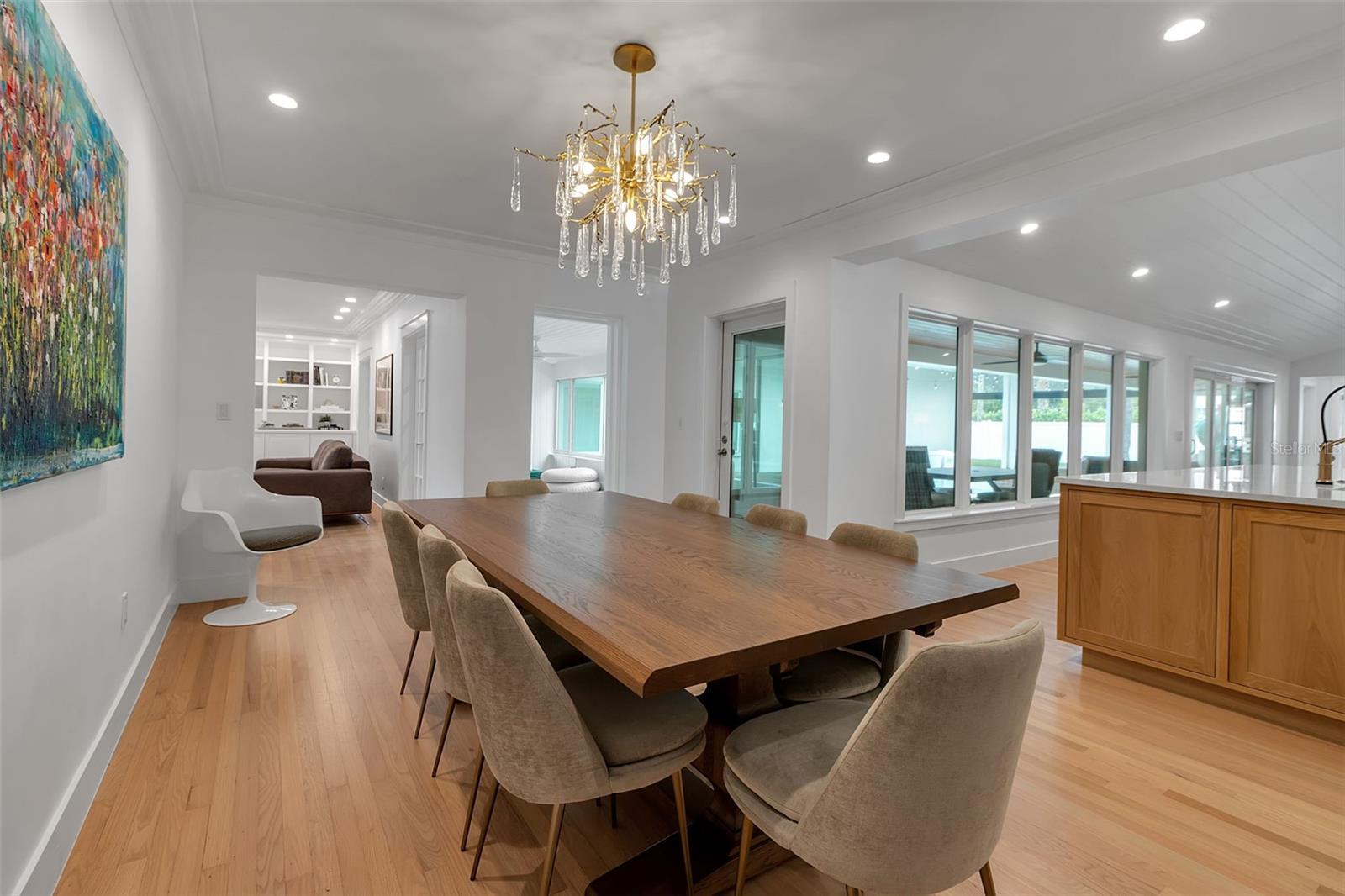 1838 ALTA VISTA ST