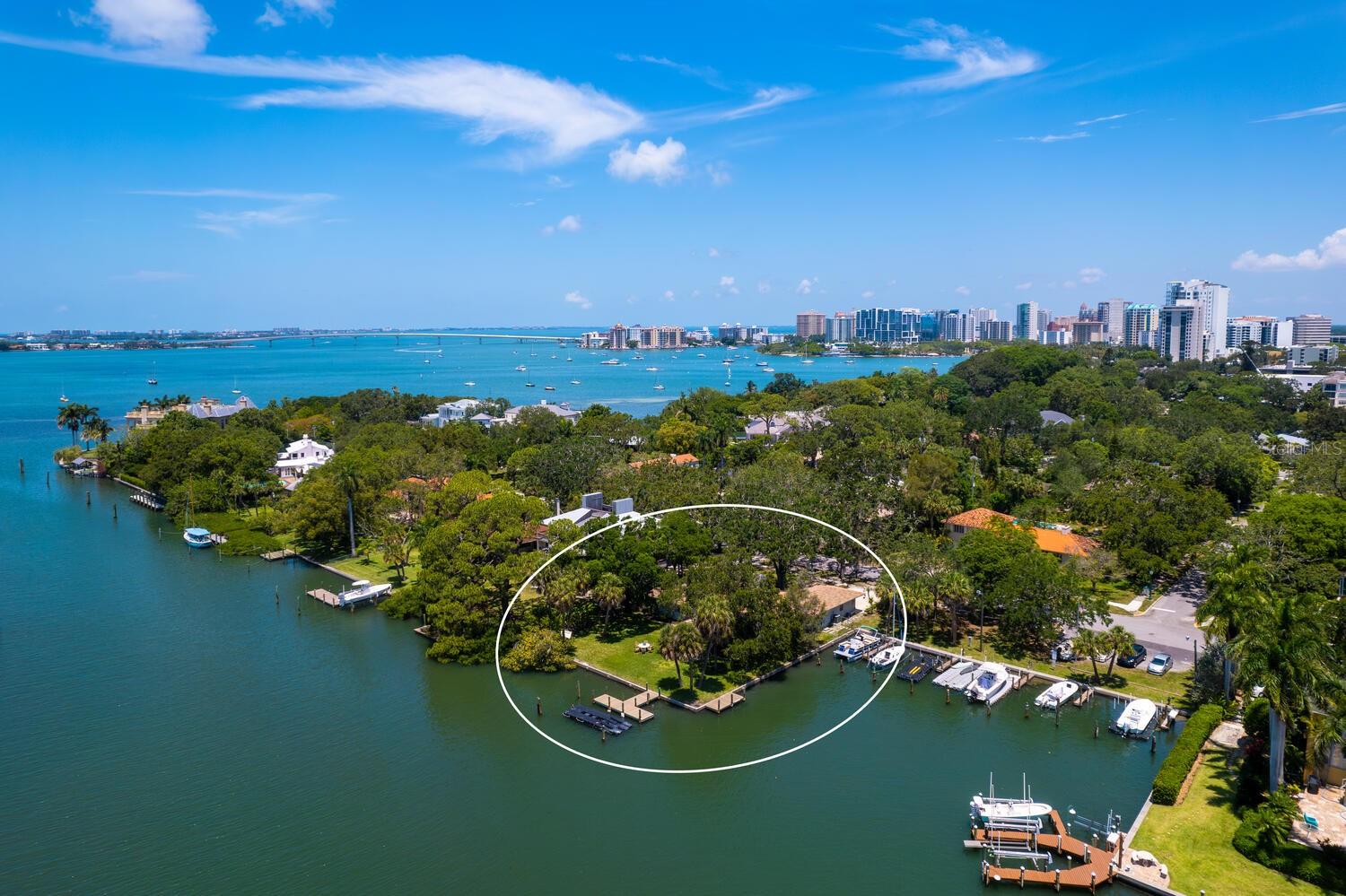1542 GULFVIEW DR
