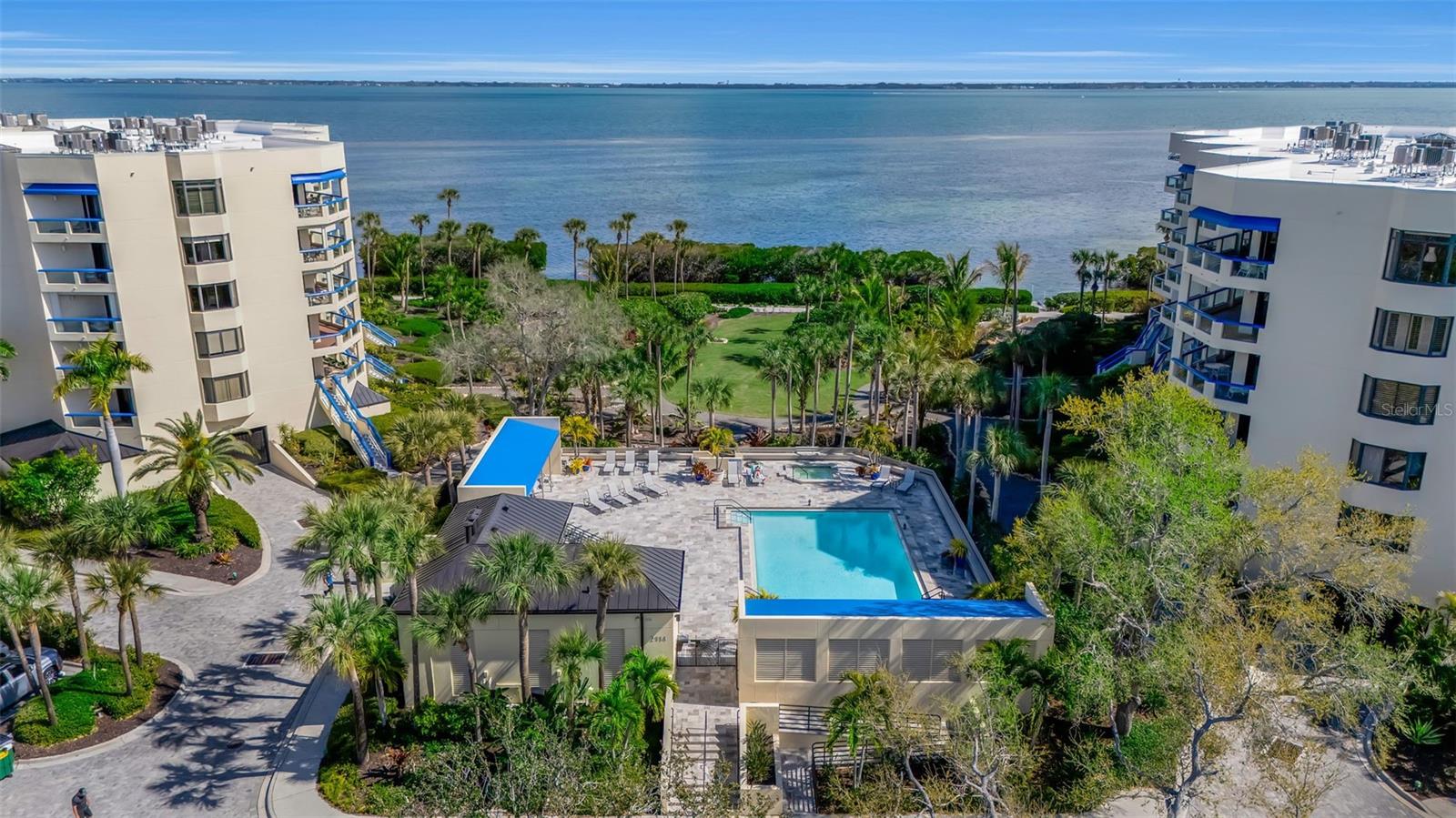 2110 HARBOURSIDE DR #523
