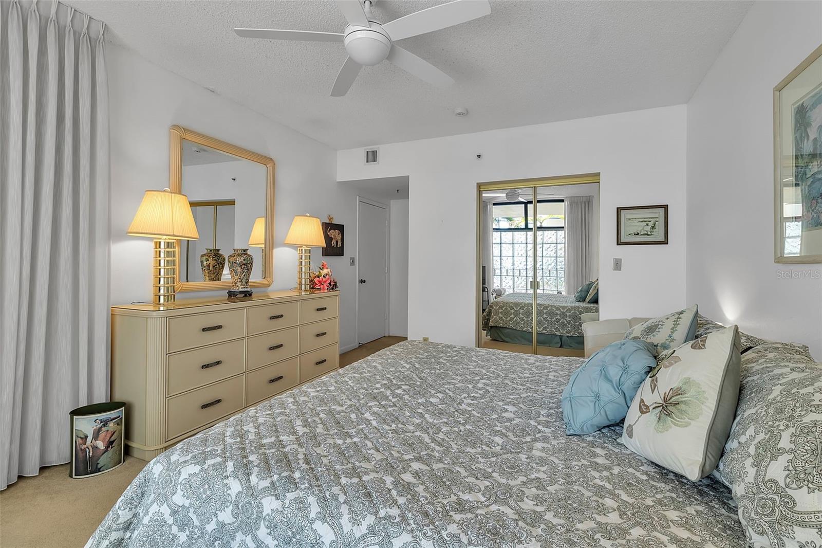 2110 HARBOURSIDE DR #523