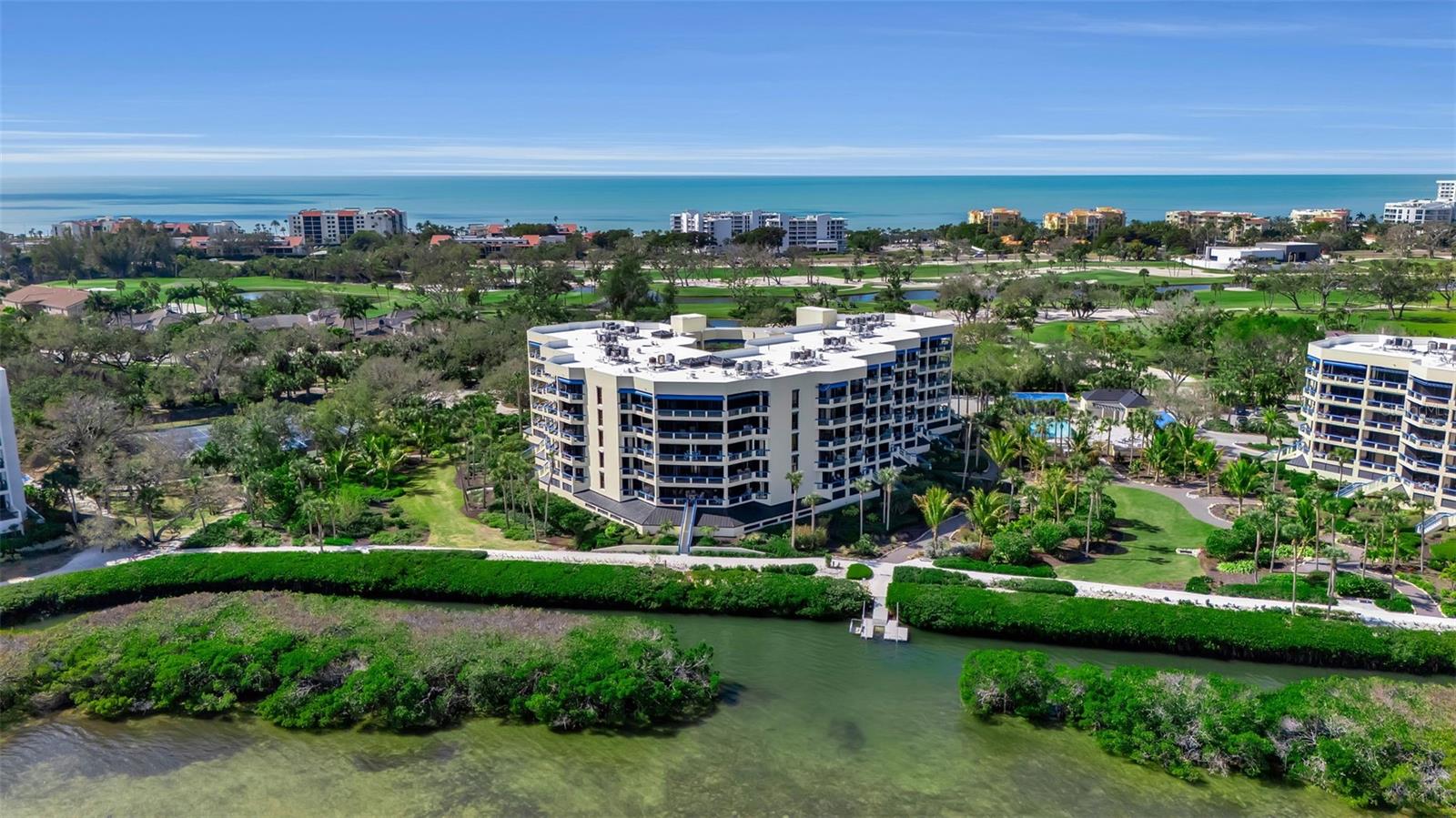 2110 HARBOURSIDE DR #523