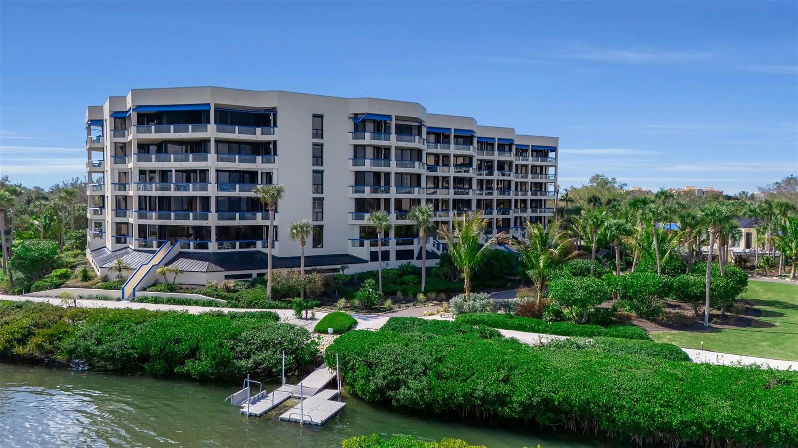 2110 HARBOURSIDE DR #523