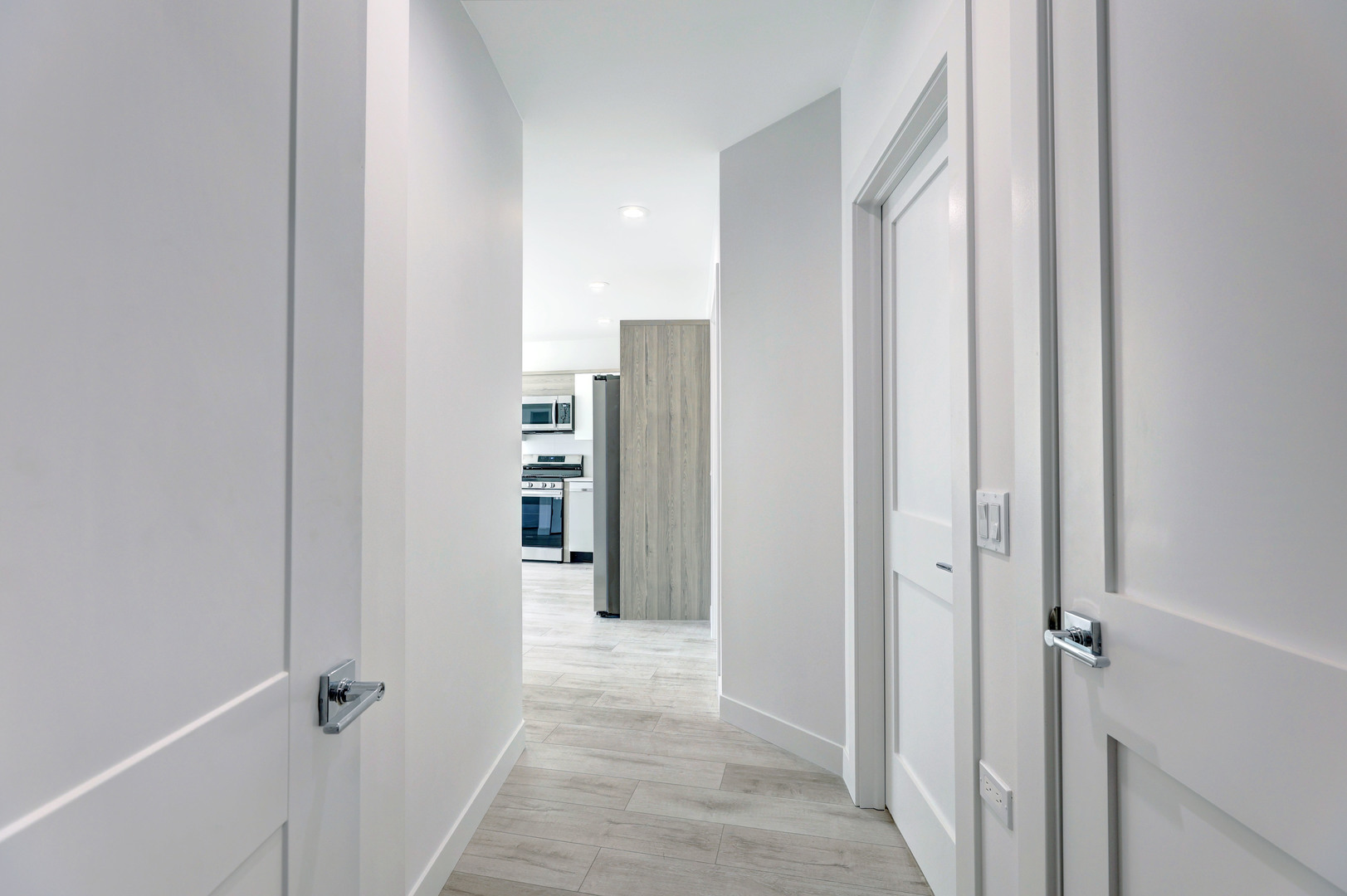 8110 Lincoln Avenue Unit: 2A