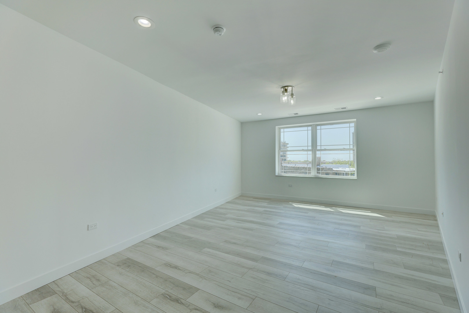 8110 Lincoln Avenue Unit: 2A