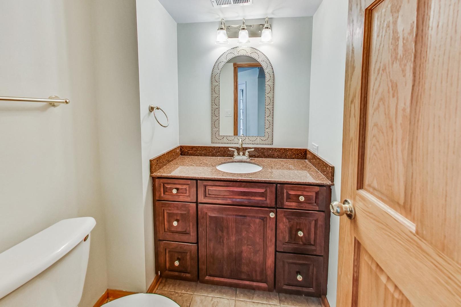 562 E Windgate Court Unit: 5D3