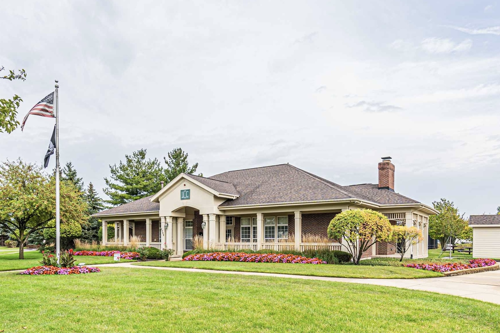 2205 Margaret Court