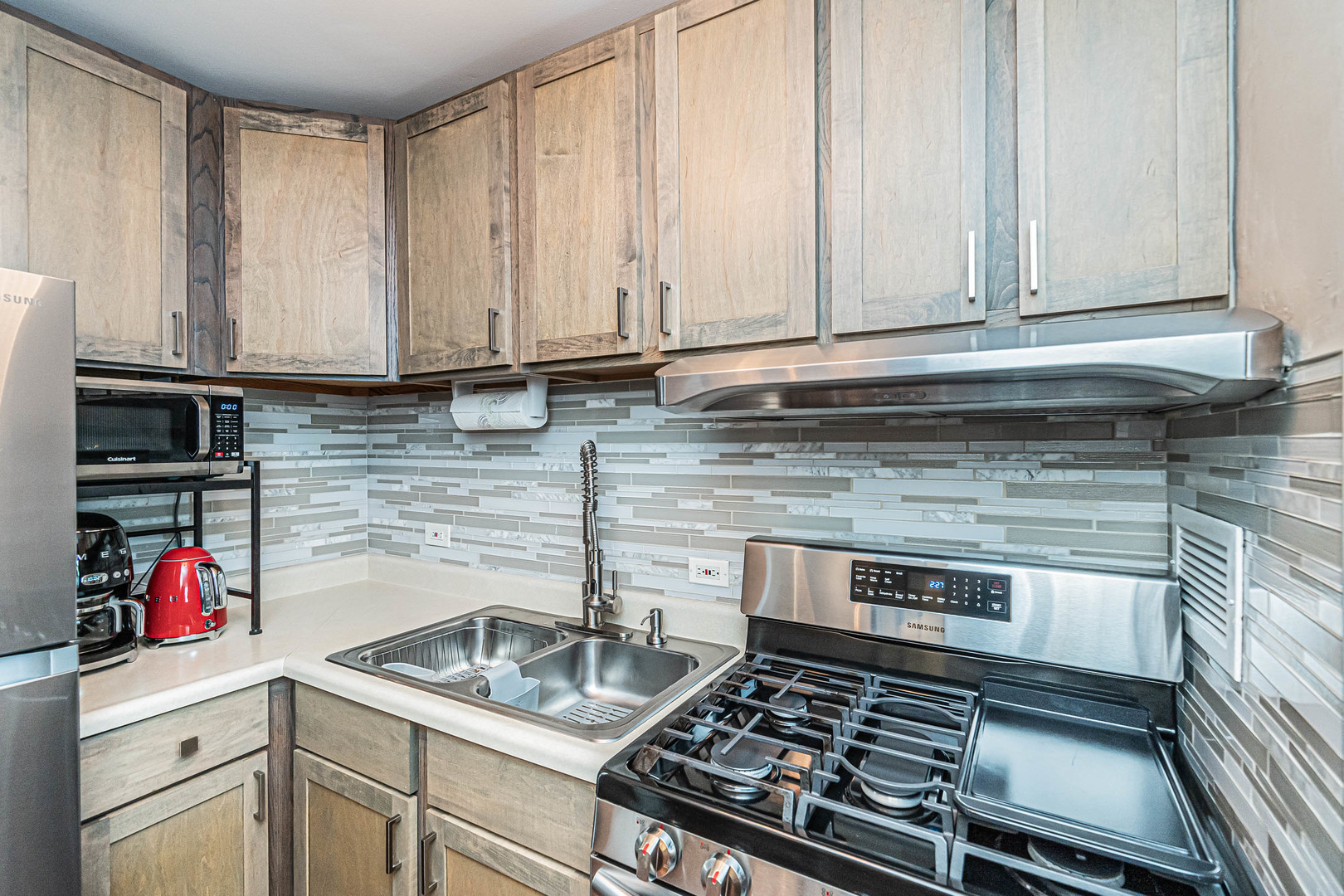 2921 S Michigan Avenue Unit: 208