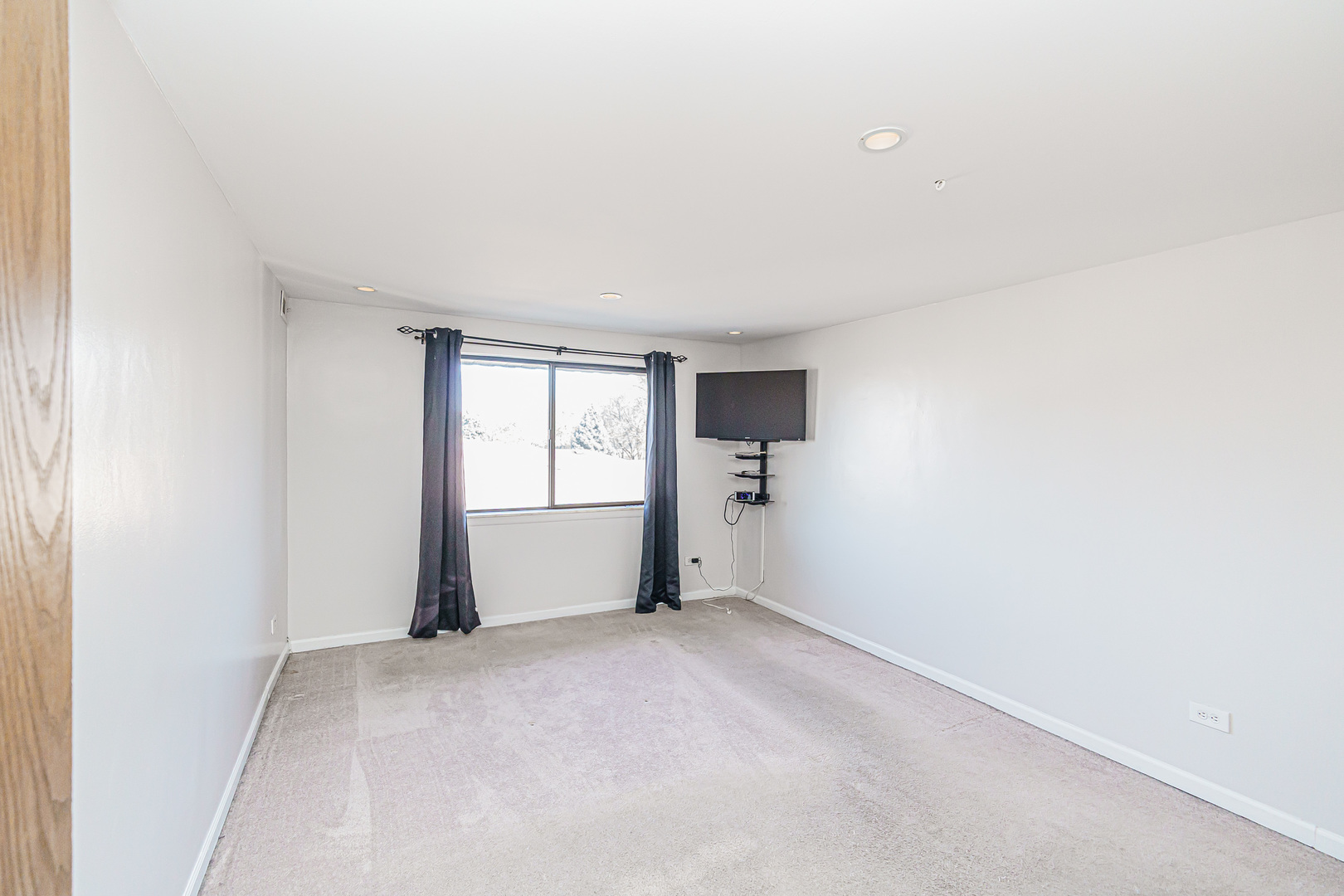 6950 W Forest Preserve Drive Unit: 313