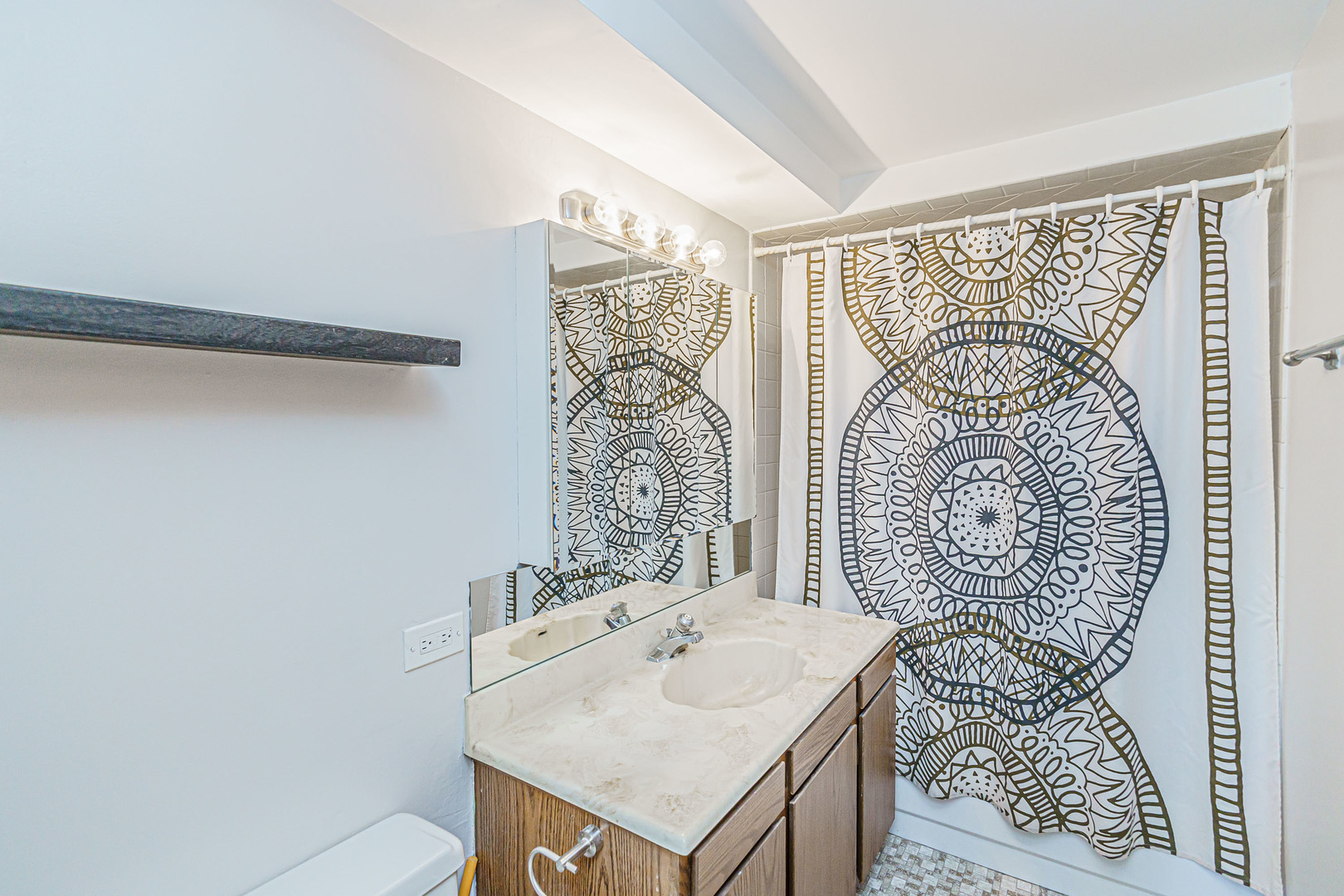 6950 W Forest Preserve Drive Unit: 313