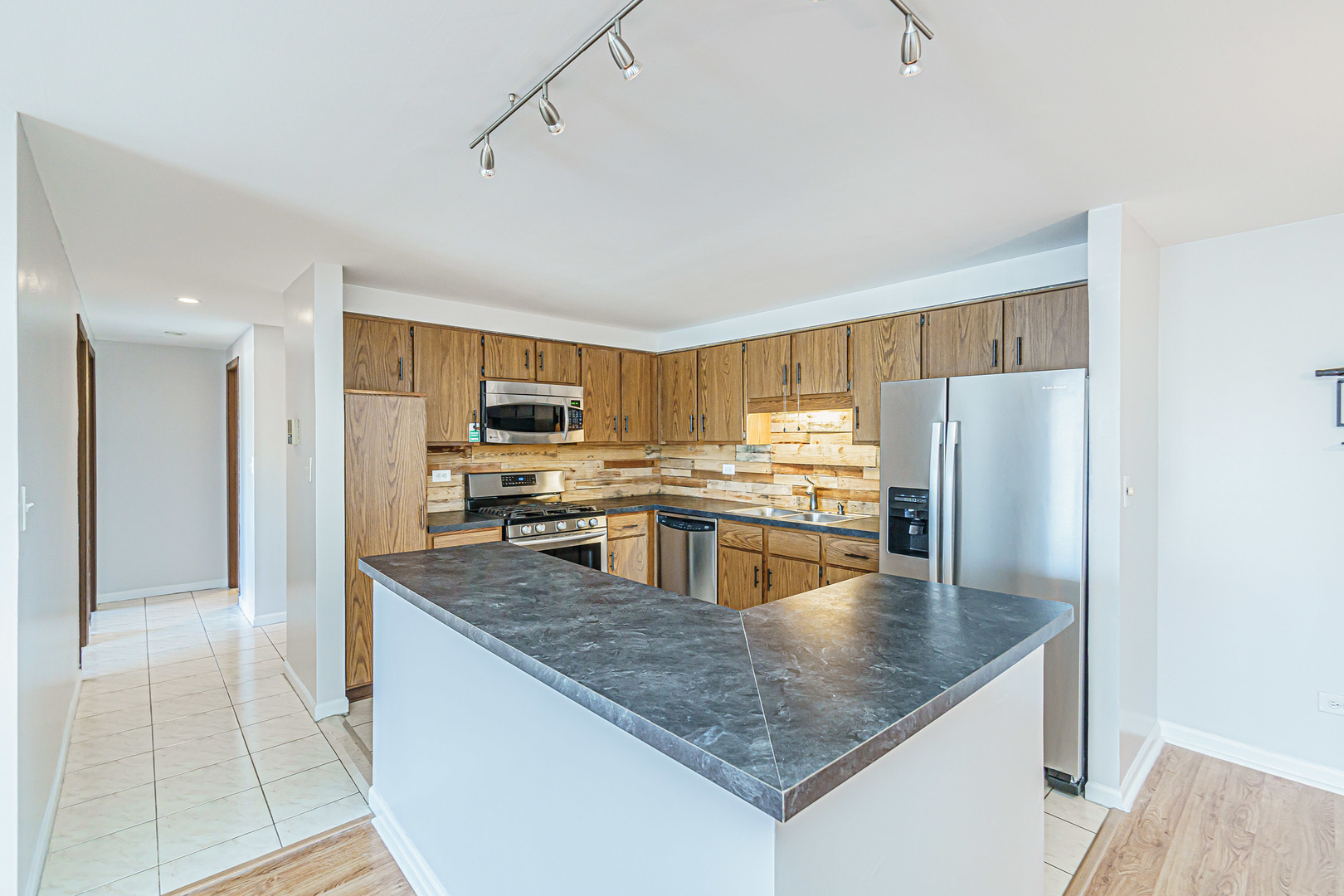 6950 W Forest Preserve Drive Unit: 313