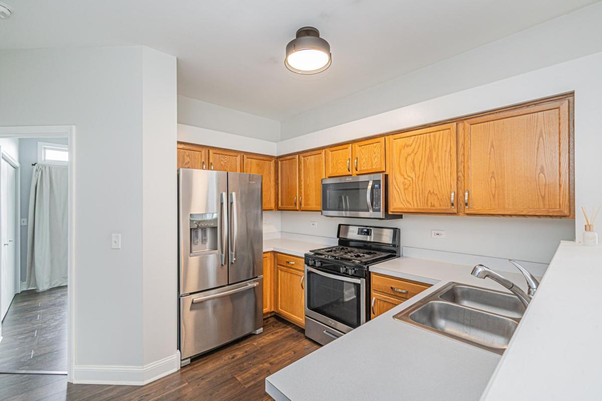 2827 CEDAR GLADE Drive Unit: 2827