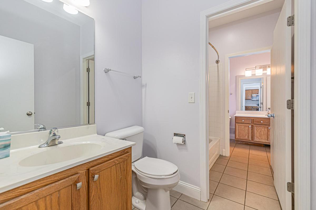 2827 CEDAR GLADE Drive Unit: 2827