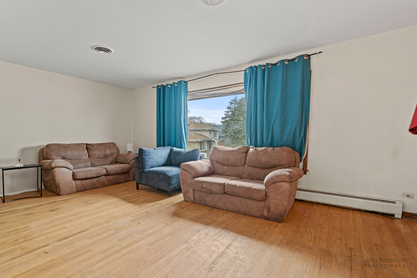 833 W Heritage Drive