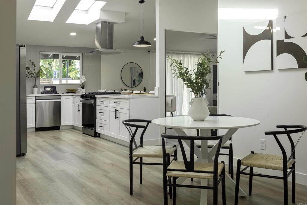 6994 Carthage Street