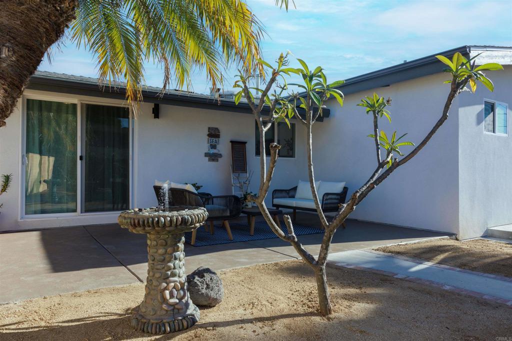 6994 Carthage Street