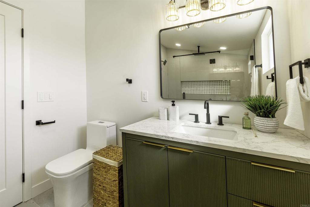 6994 Carthage Street