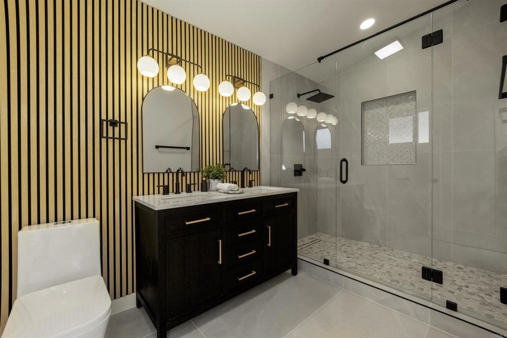 6994 Carthage Street