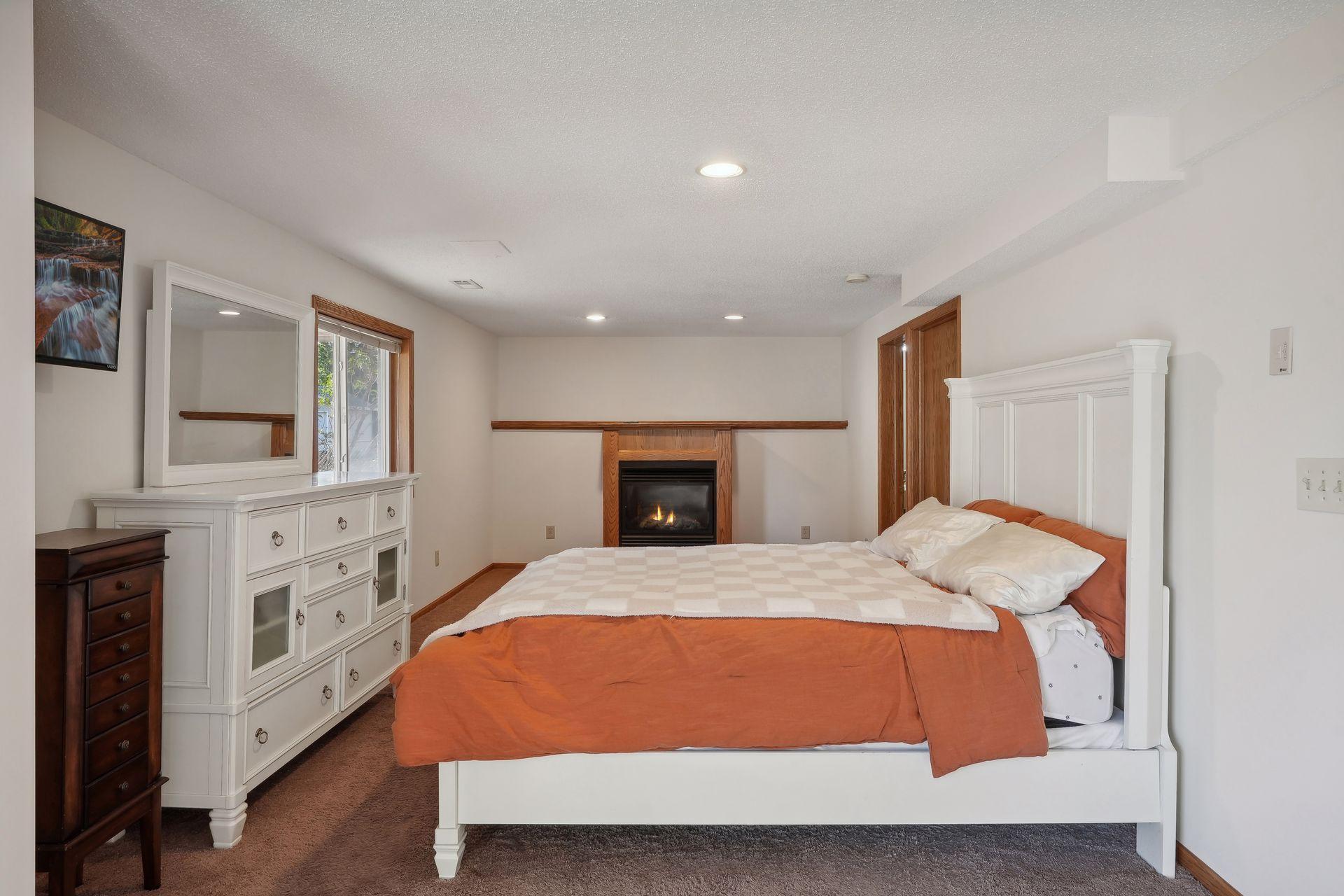 18001 Macon Street NW